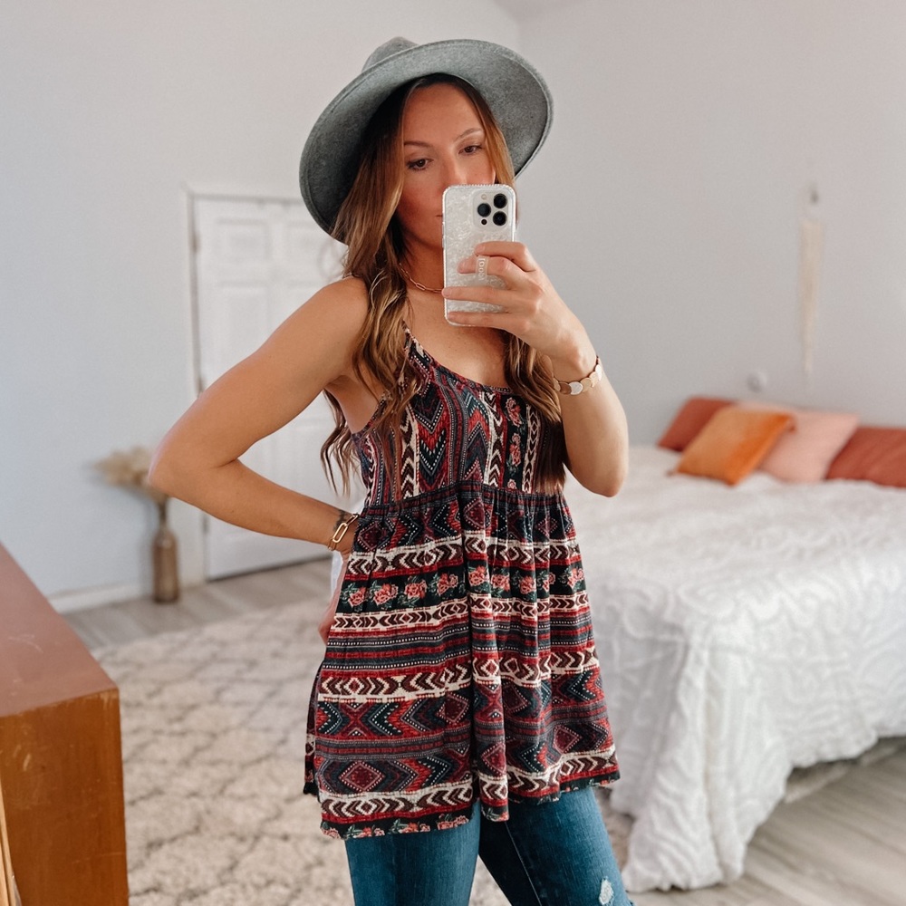 Living Doll Floral Western Spaghetti Strap Tank • Size Medium